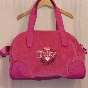 JUICY COUTURE Heritage Velour Hot Pink Weekender Duffle Bag Travel Bag W/Strap